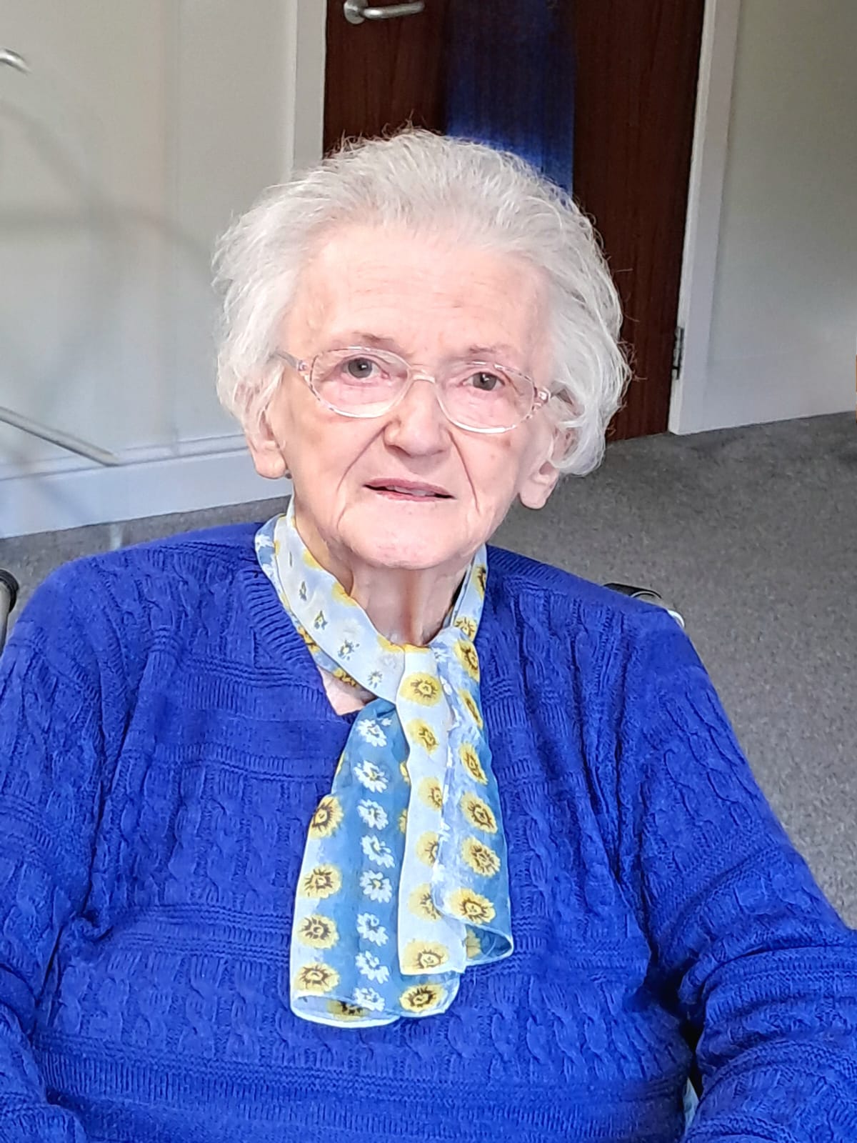 McLellan Funeral Directors - Funeral notice image for Lillias Lamont Hamilton