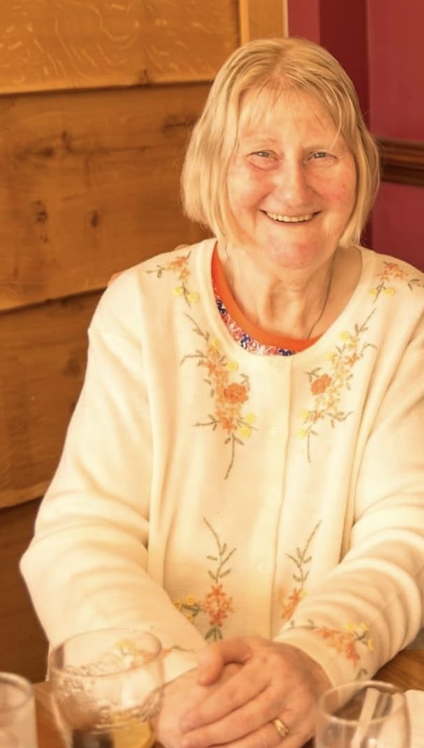 McLellan Funeral Directors - Funeral notice image for Julia "Sheila" Simmonds