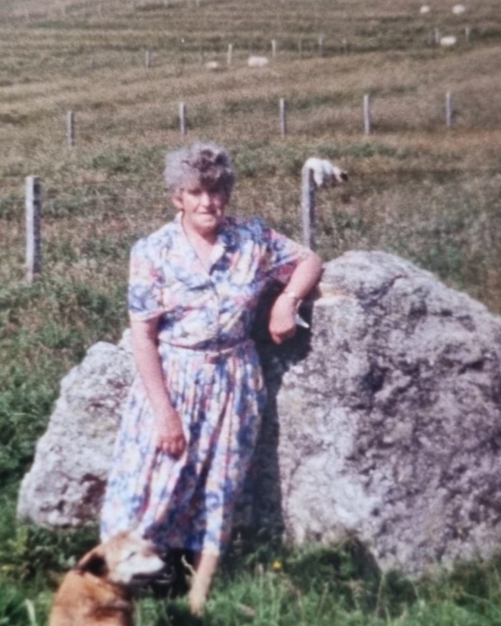 McLellan Funeral Directors - Funeral notice image for Agnes (Babs) MacLeod